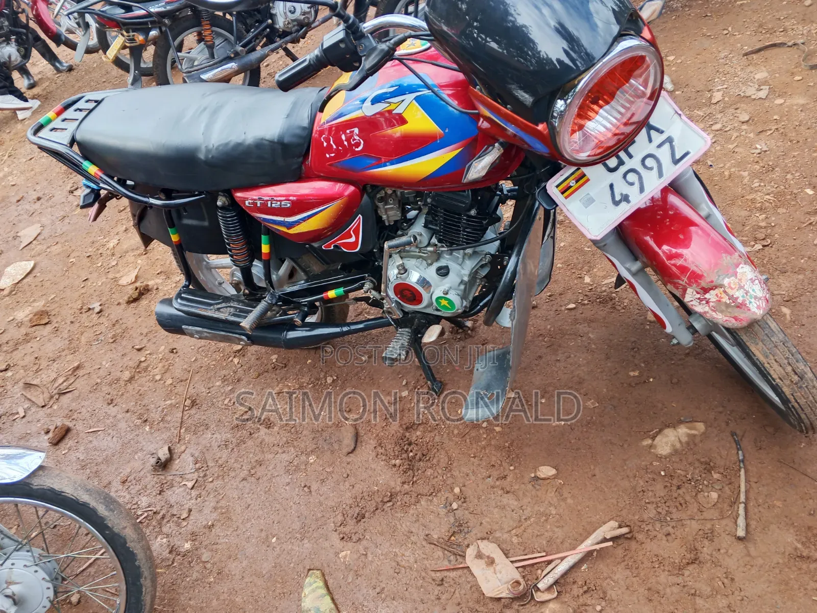 Bajaj Boxer 125 2023 Red