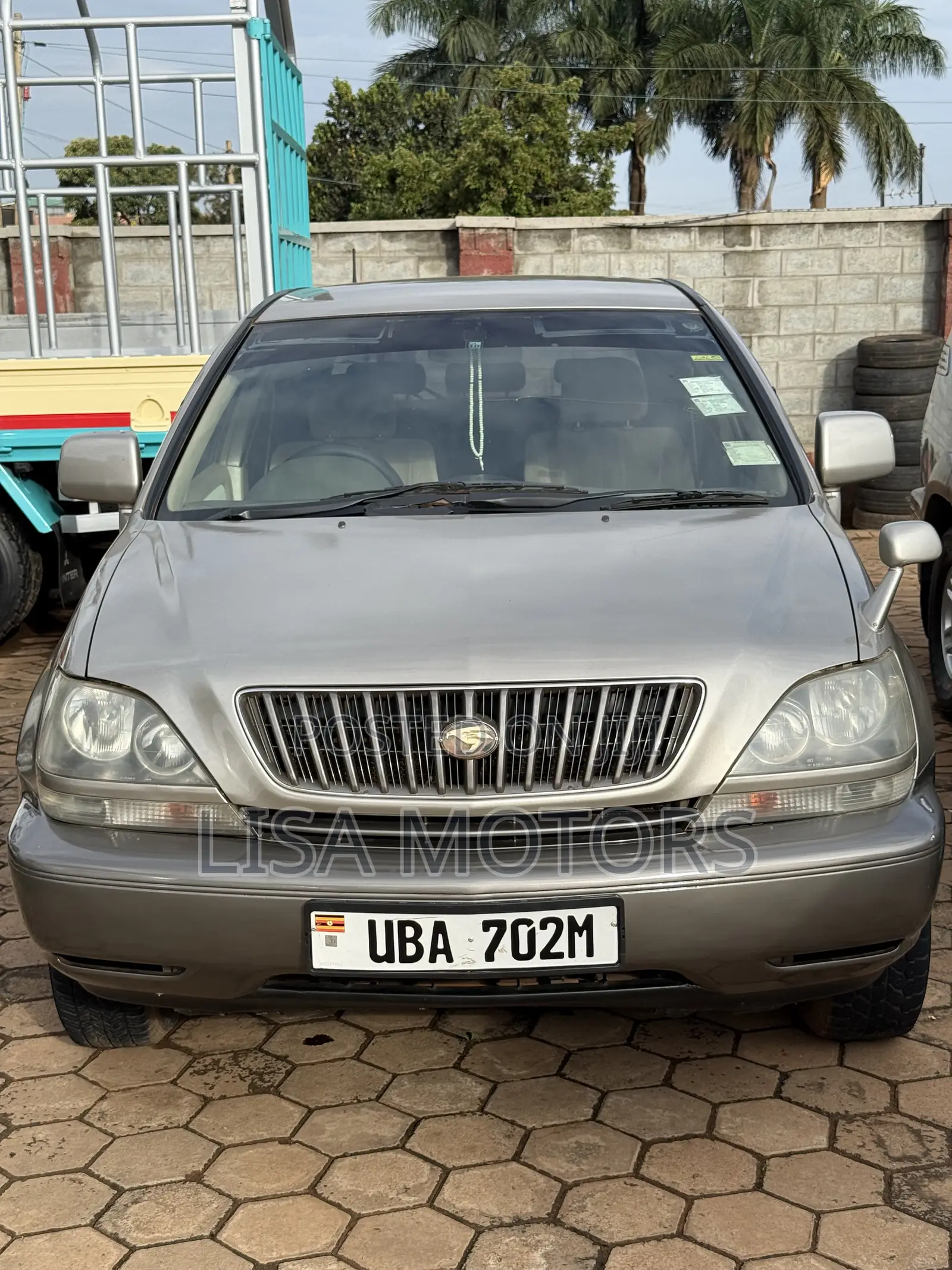 Toyota Harrier 2.2 16V 2000 Silver