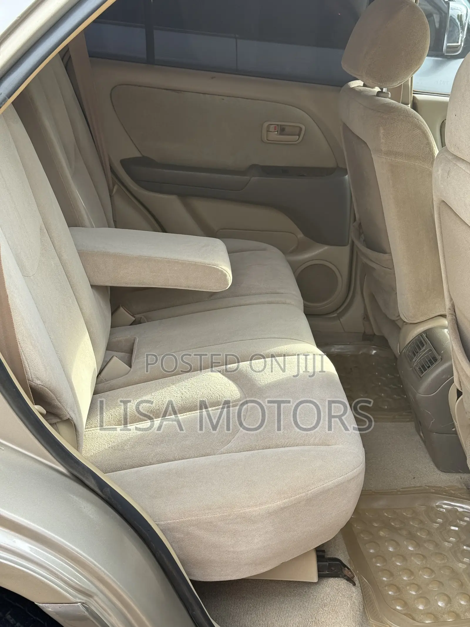 Toyota Harrier 2.2 16V 2000 Silver