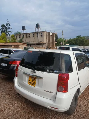 Toyota Raum 1.5 AWD 2004 White
