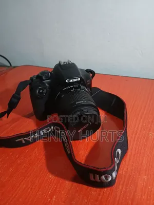 Canon Eos 1300d