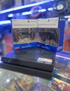 Ps4 2 Pads, Over 12 Games to Keep You Inside House Like a Newborn Baby