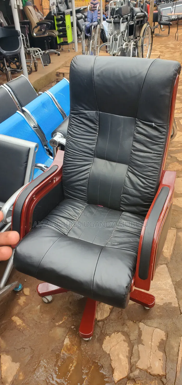 Officer Chair