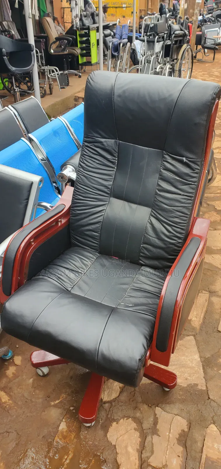 Officer Chair