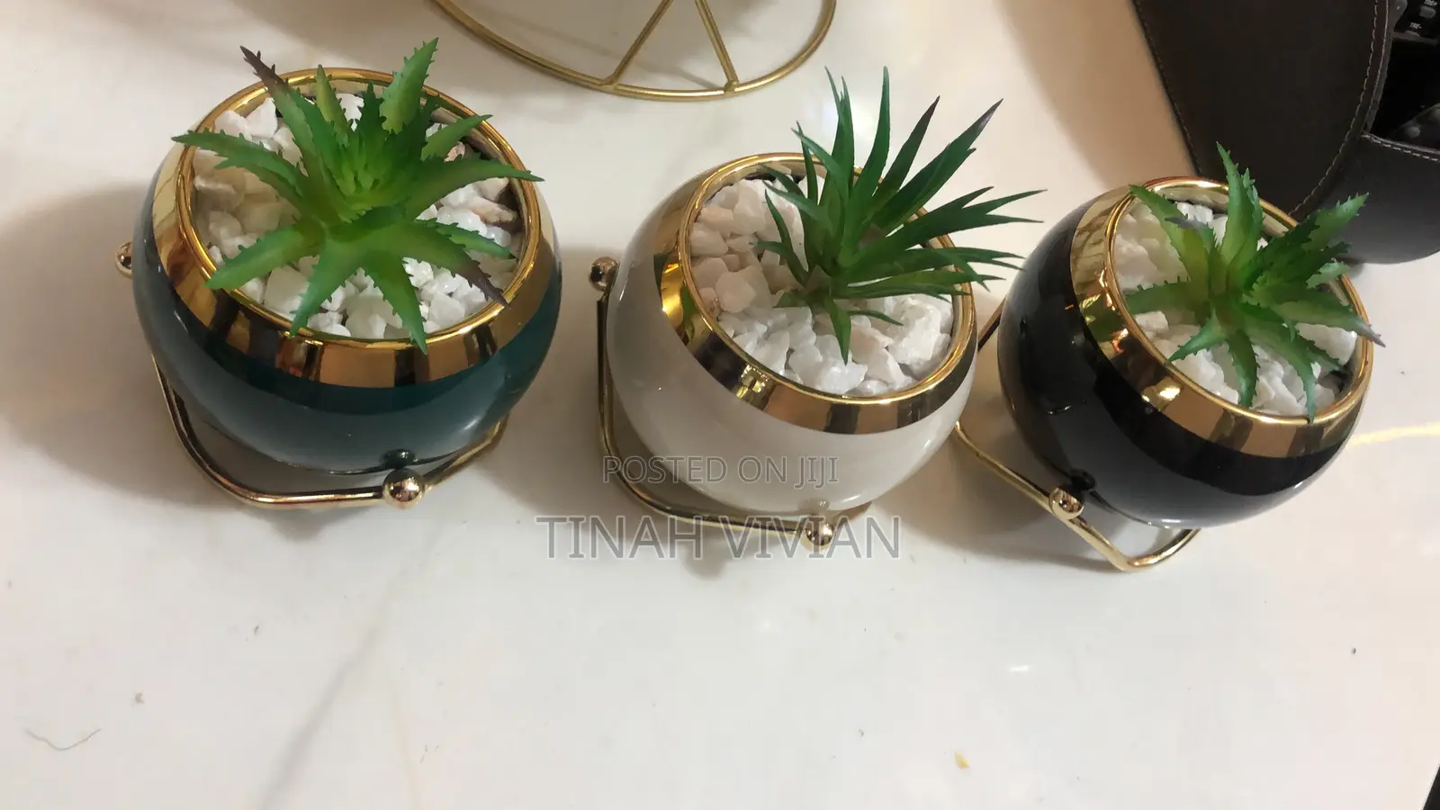 Table Flowers
