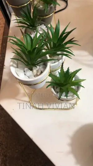 Table Flowers