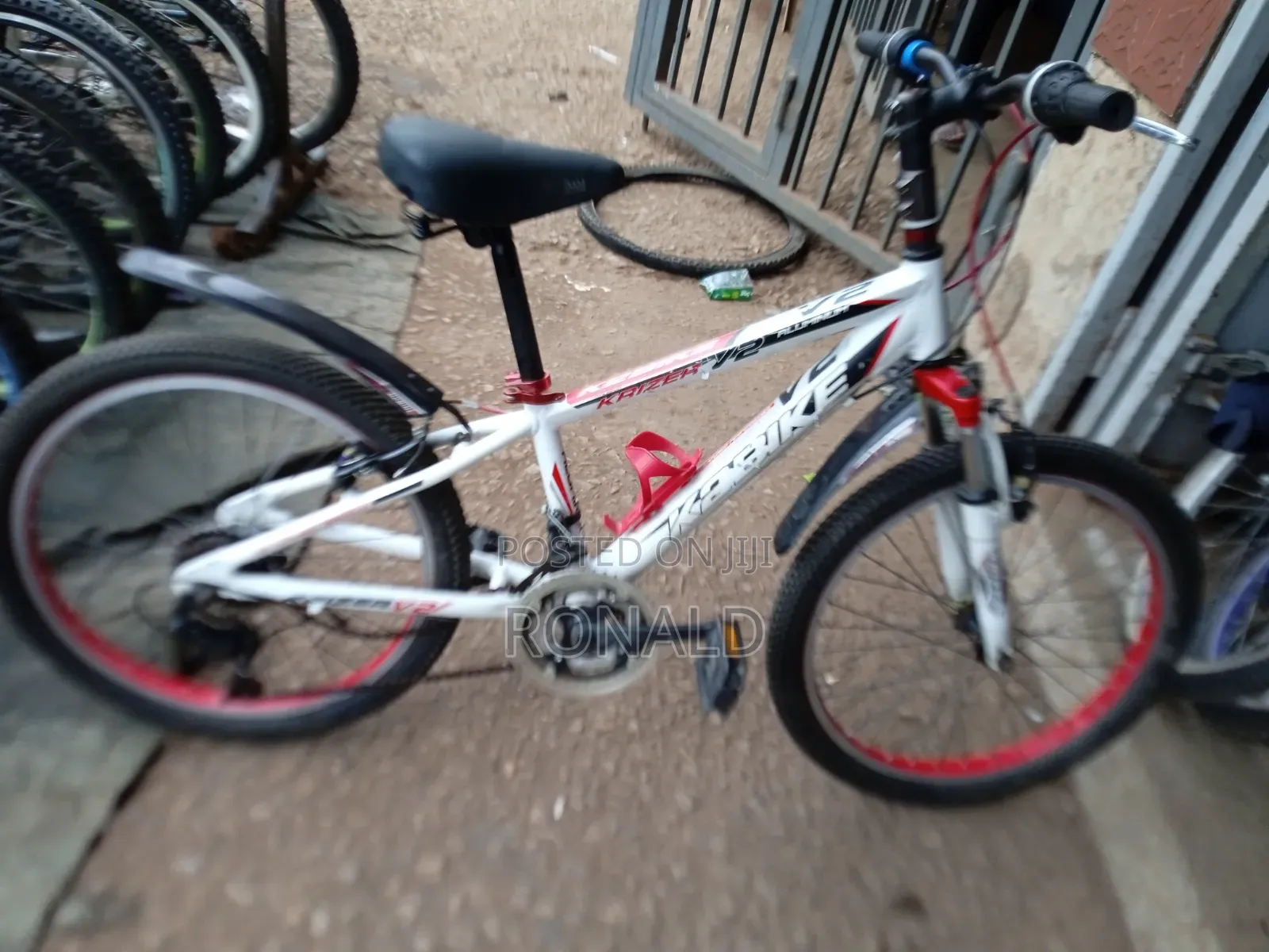 Kids Bike ,Japan Used and We Have Them in Two Colours Black and White