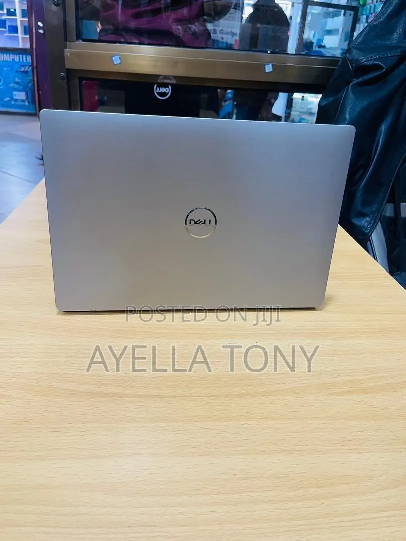 New Laptop Dell Latitude 7400 8GB Intel Core i5 SSD 256GB