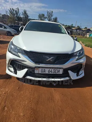 Toyota Mark X 2.5 AWD 2016 White