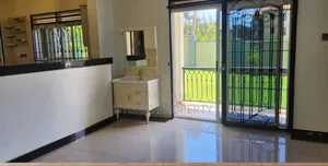 4bdrm House in Kitende Along, Ssisa for sale