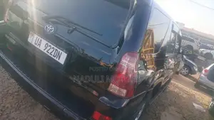Toyota Hilux Surf 2009 Black