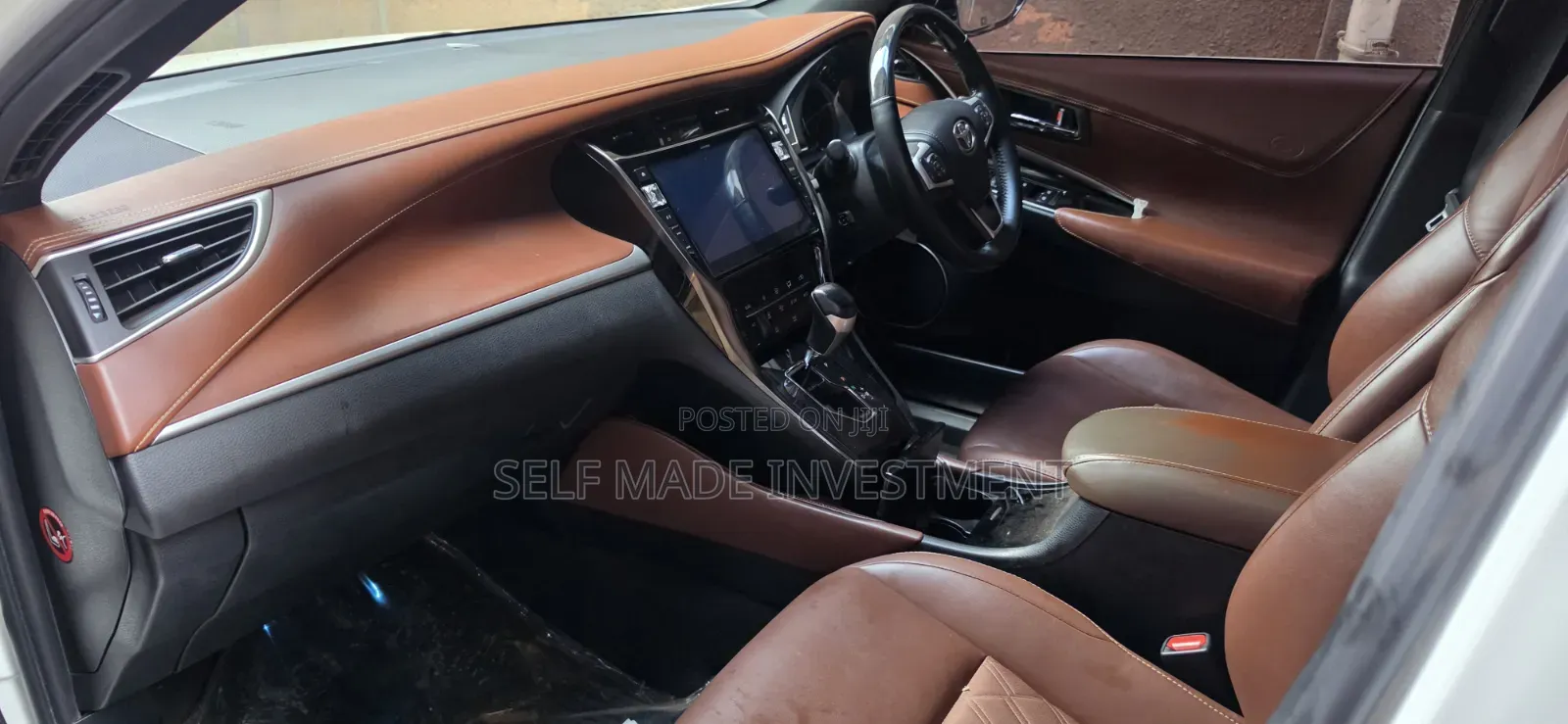 Toyota Harrier 2018 White