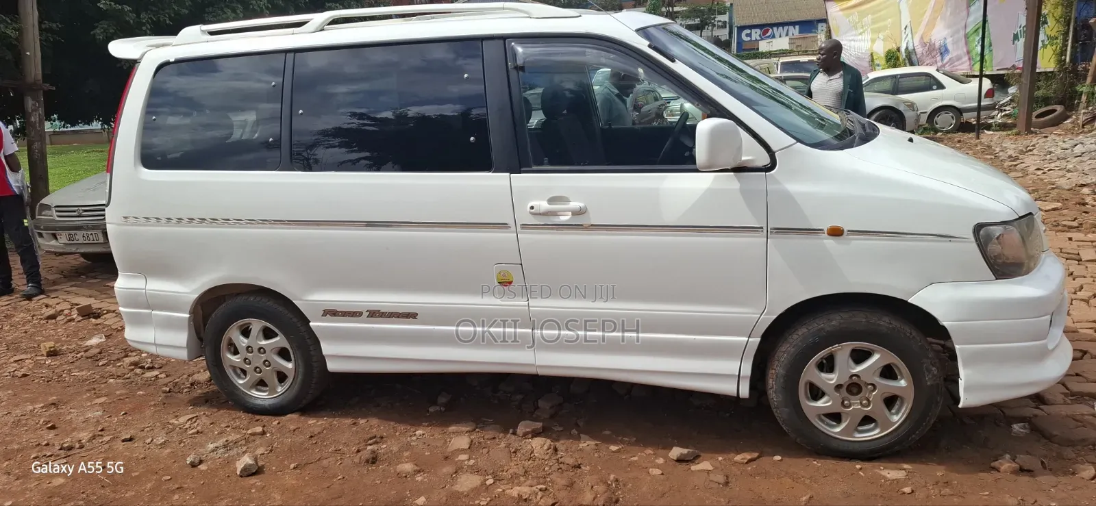 Toyota Noah 2001 White