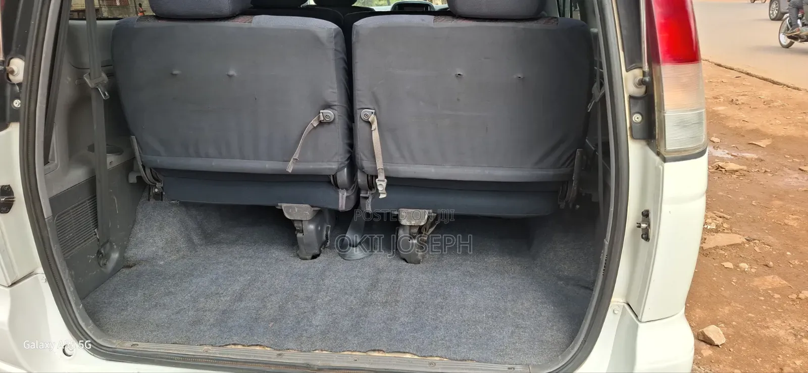 Toyota Noah 2001 White