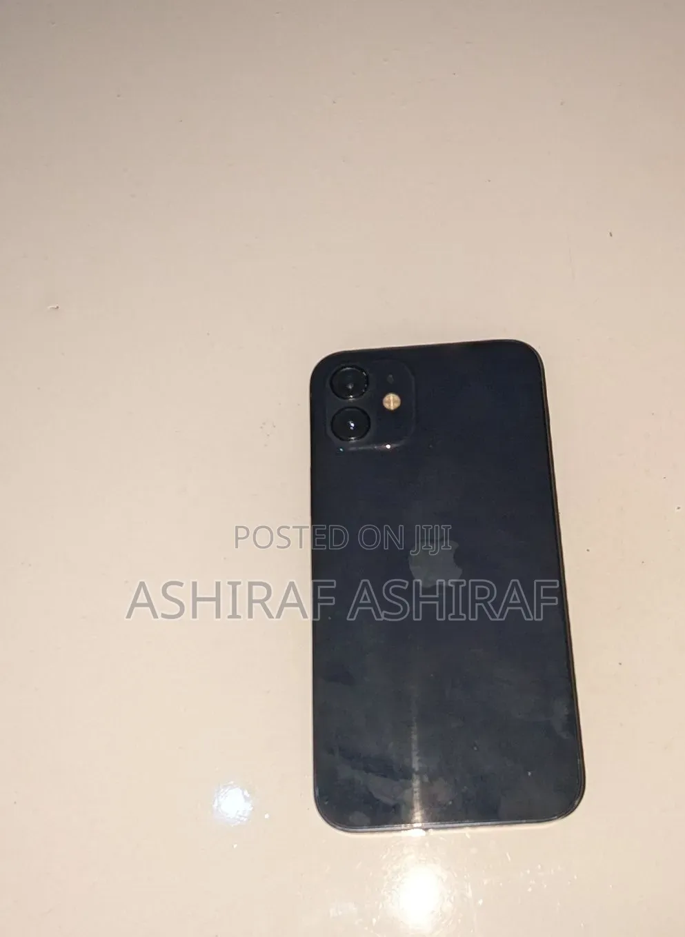 Apple iPhone 12 64 GB Gray