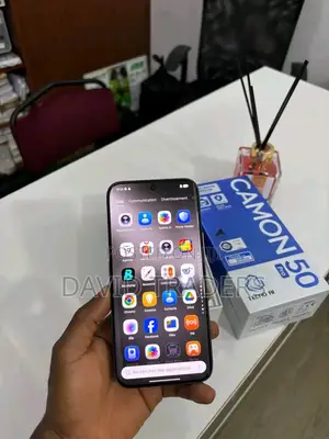 New Tecno Camon 50 Pro 256 GB Silver