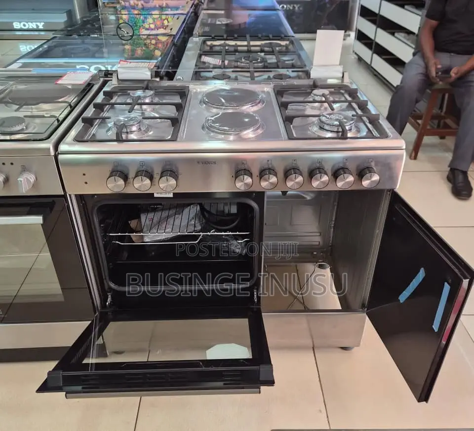Brand New Venus 4 by 2 Cooker With Electric Oven Available