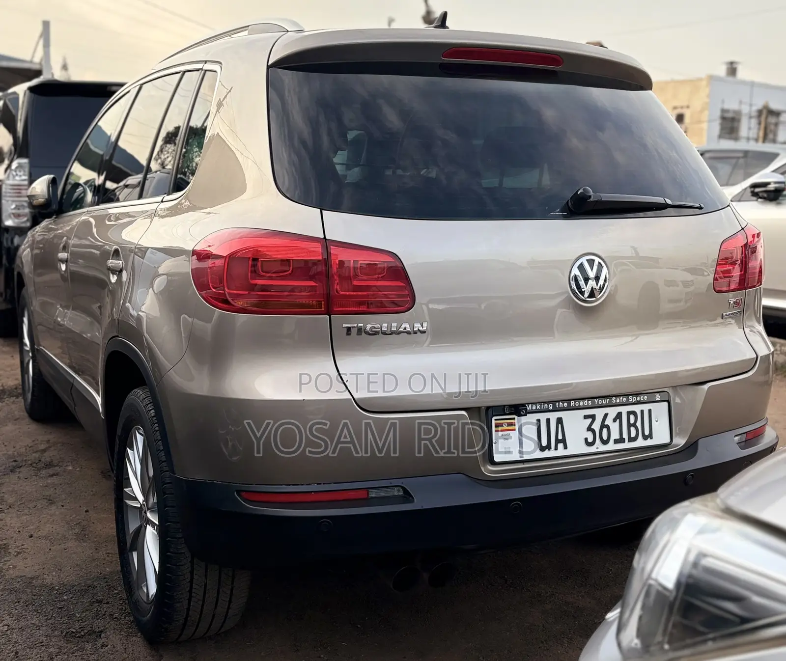 Volkswagen Tiguan S 2010