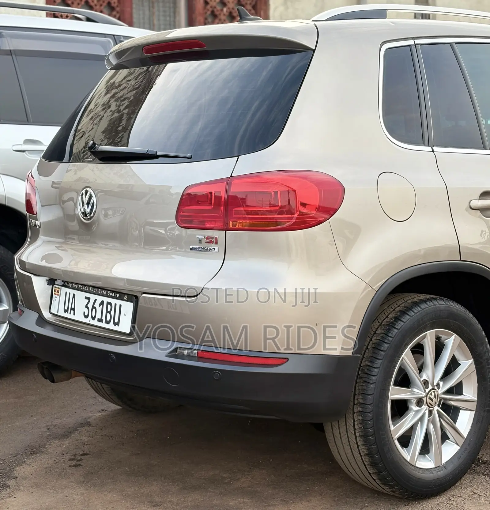 Volkswagen Tiguan S 2010