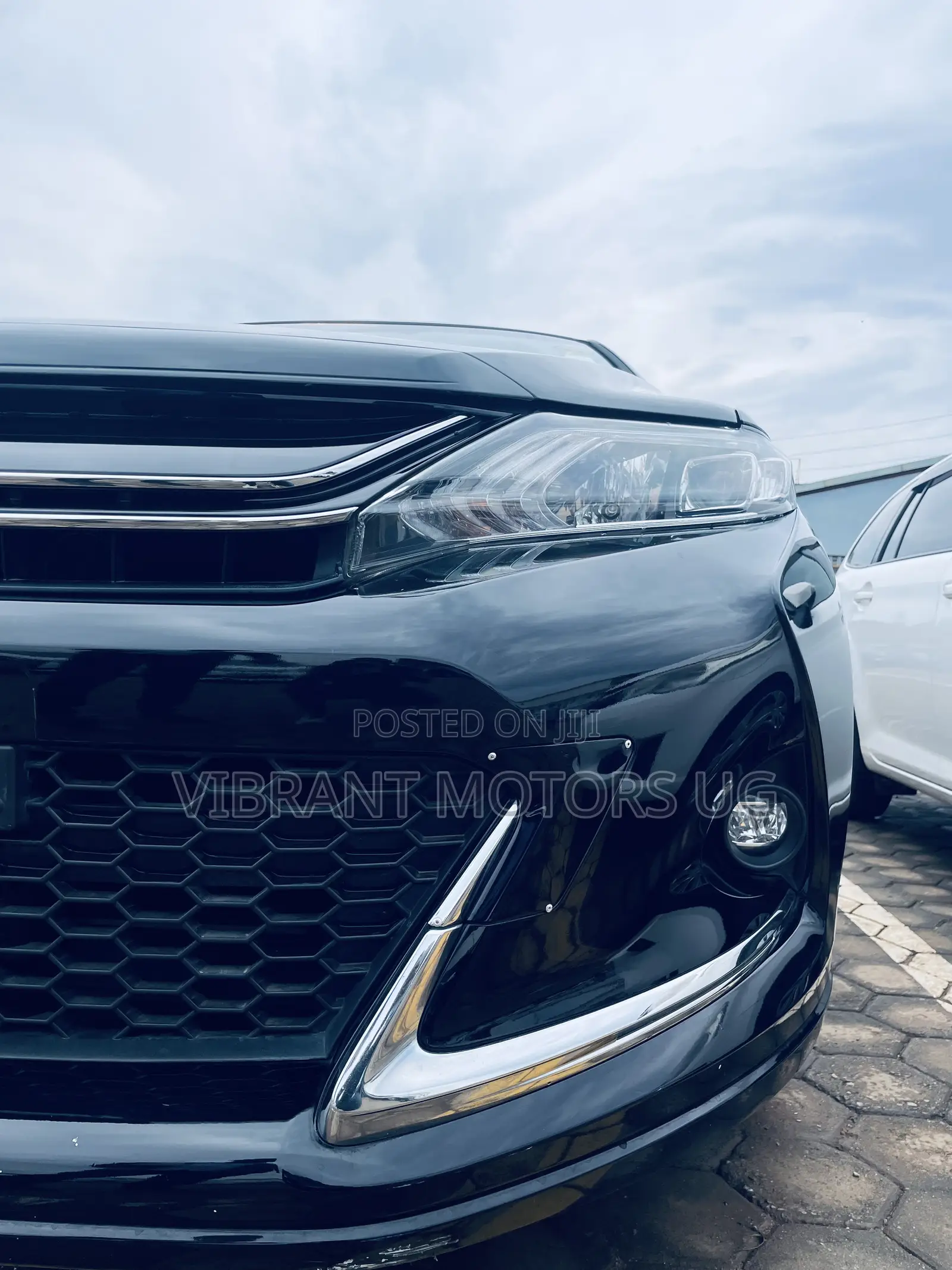 Toyota Harrier 2018 Black