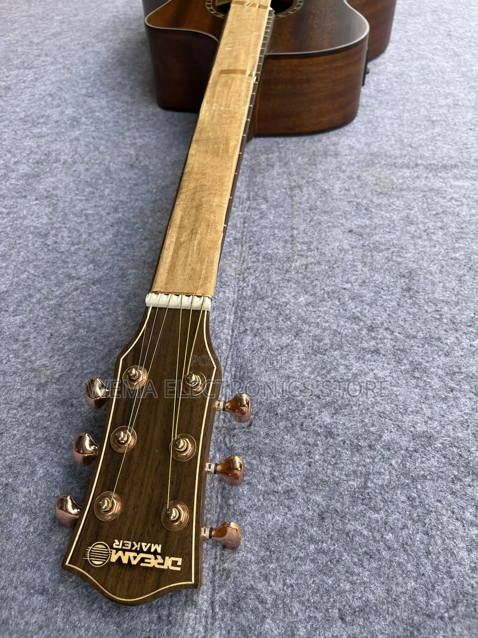 Dream Maker Acoustic Guitar