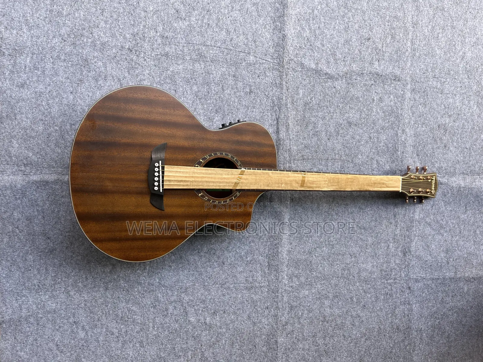 Dream Maker Acoustic Guitar