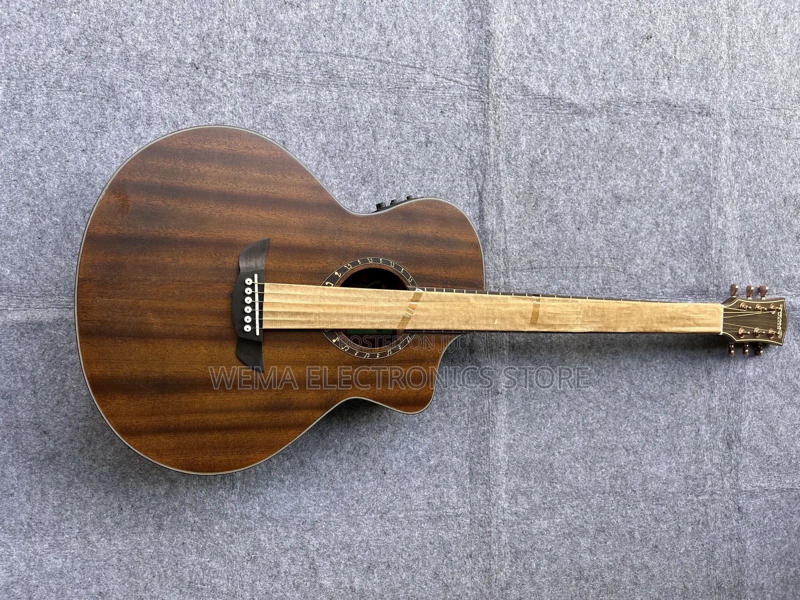 Dream Maker Acoustic Guitar