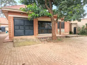 3bdrm House in Kira for sale