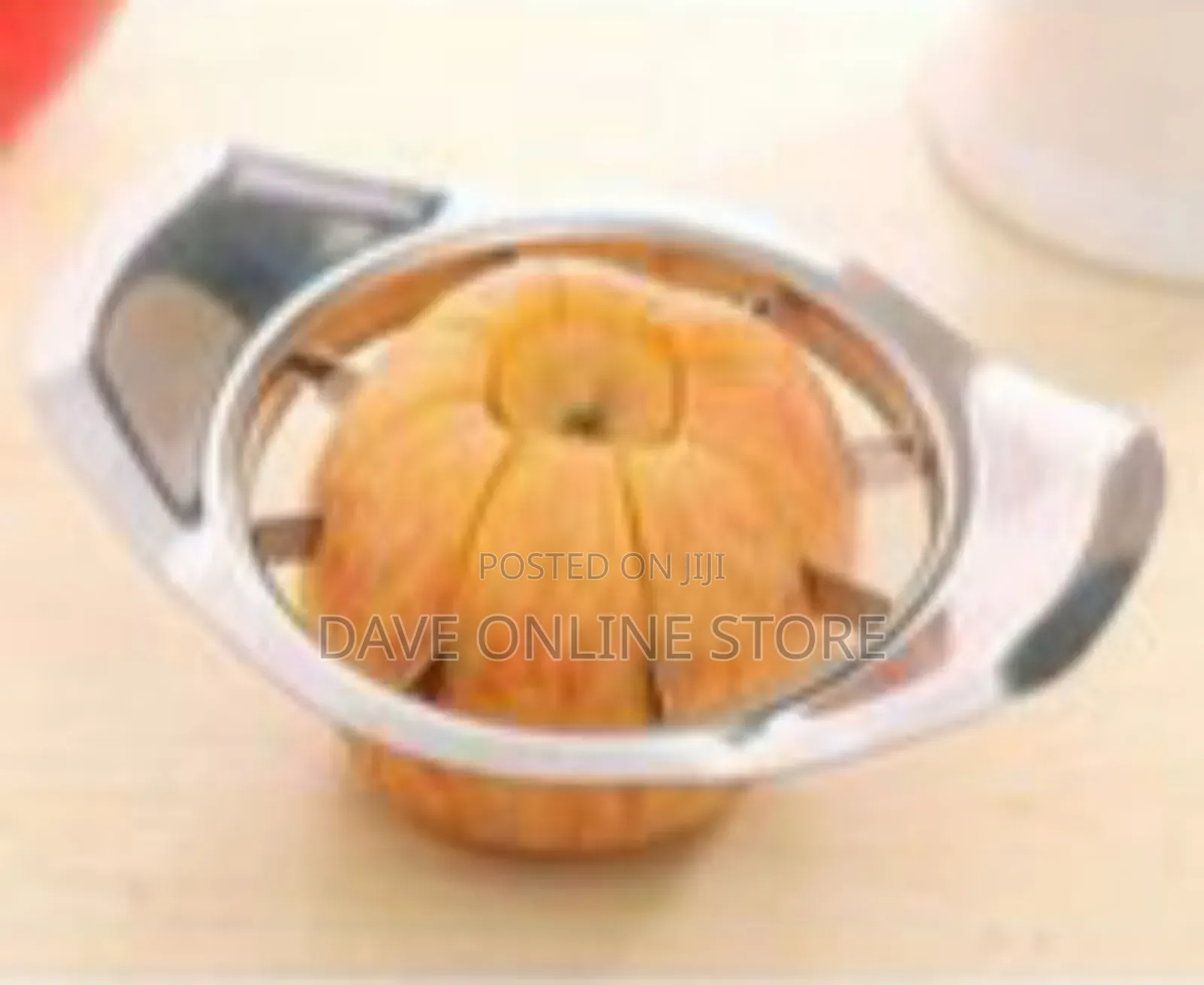 Efficient Metal Apple Slicer and Corer