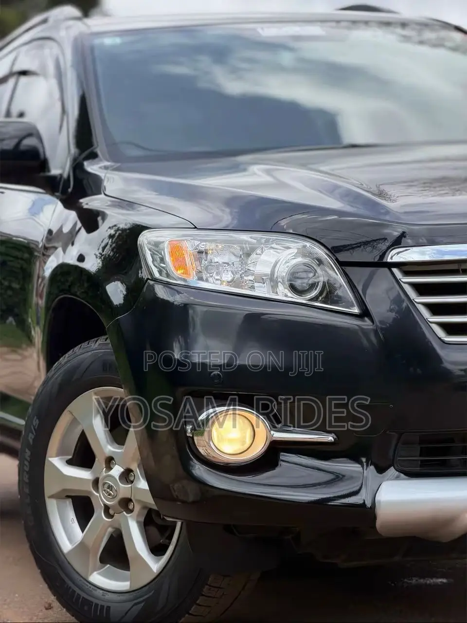 Toyota Vanguard 2012 Black