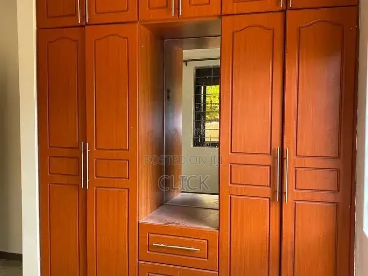 3bdrm Apartment in Bunga, Makindye for rent