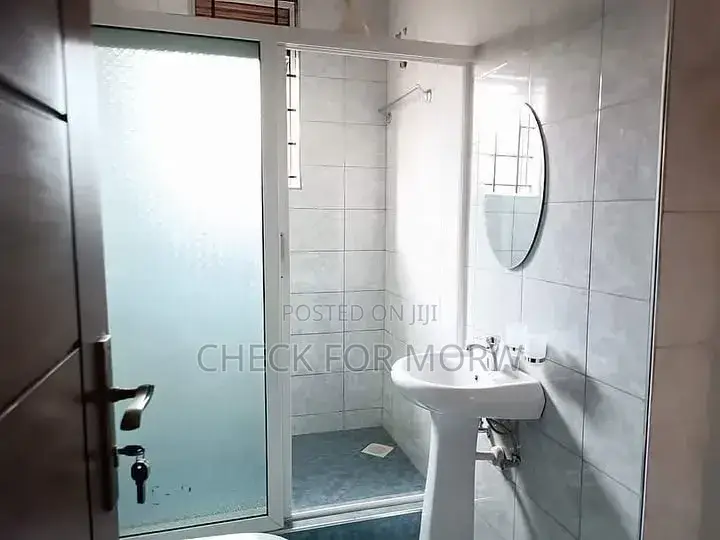 4bdrm House in Muyenga, Makindye for rent