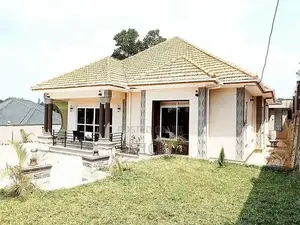 3bdrm House in Muyenga, Makindye for rent