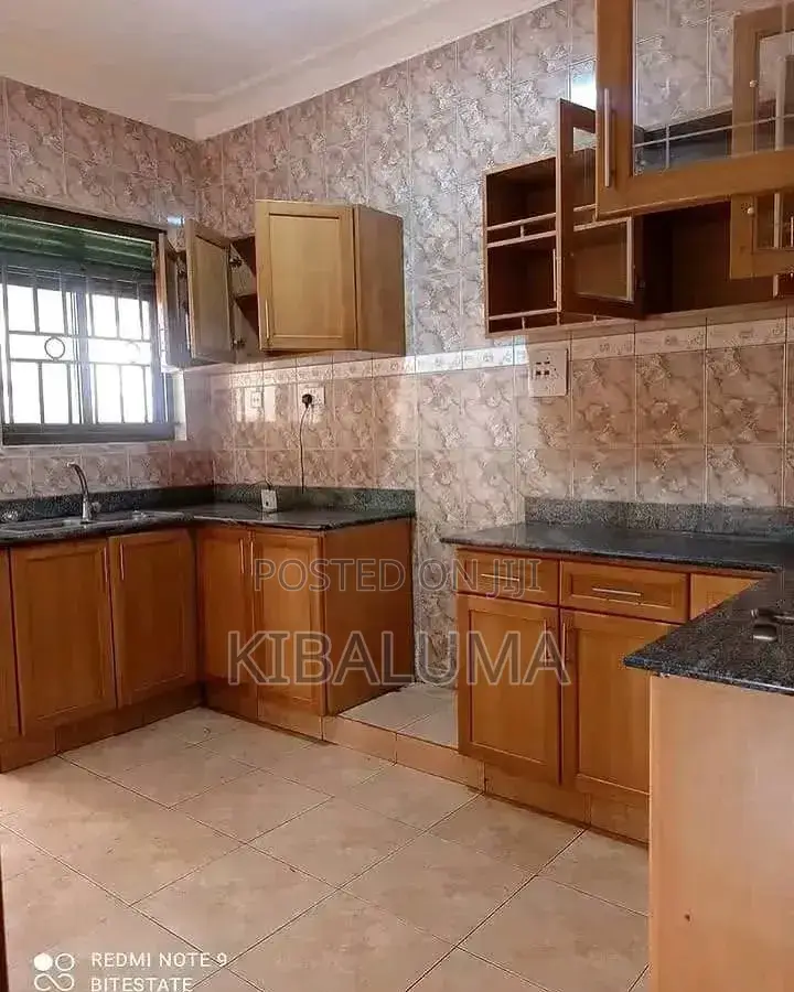 4bdrm House in Muyenga, Makindye for rent