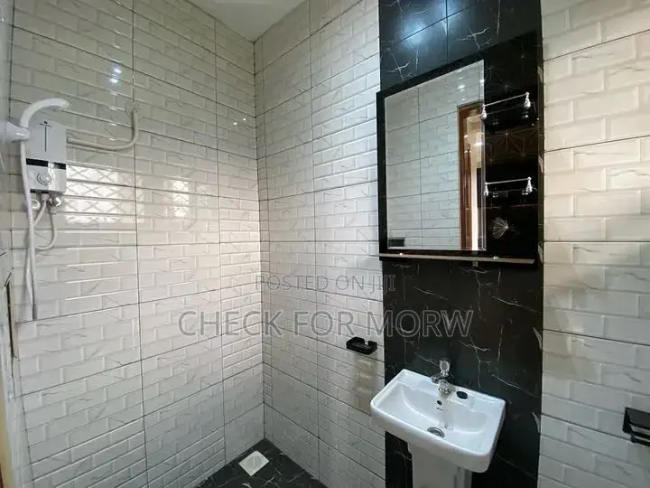 1bdrm Apartment in Muyenga, Makindye for rent