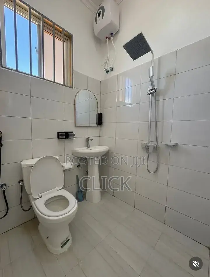 4bdrm Duplex in Muyenga, Makindye for rent