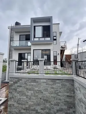 4bdrm Duplex in Muyenga, Makindye for rent