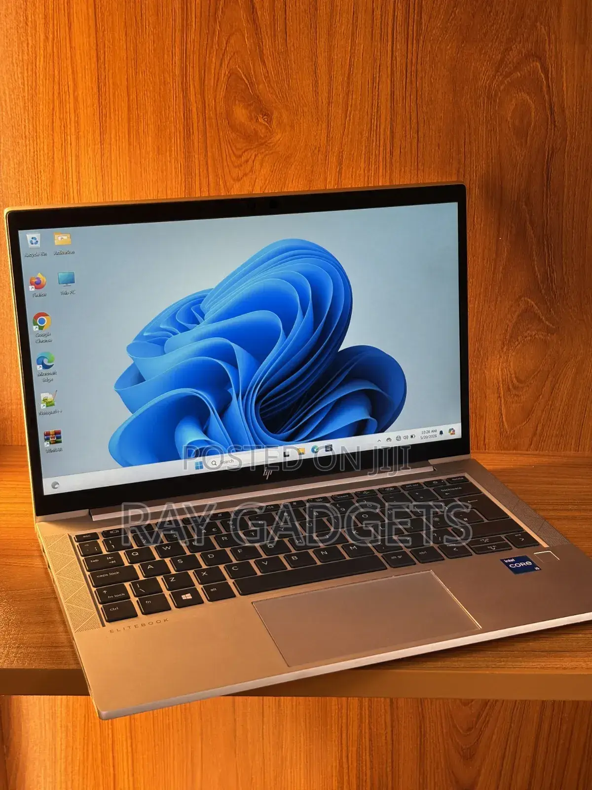 New Laptop HP EliteBook 840 G5 8GB Intel Core i5 SSD 256GB