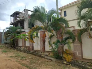 Furnished 3bdrm Apartment in Central Division for sale