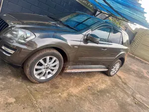 Mercedes-Benz M Class ML 350 BlueTEC 4Matic 2012 Black