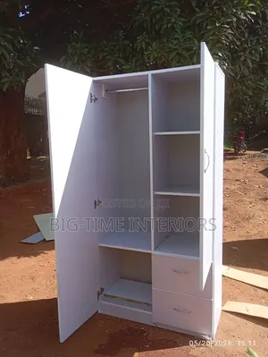 Portable White Double Door Wardrobe