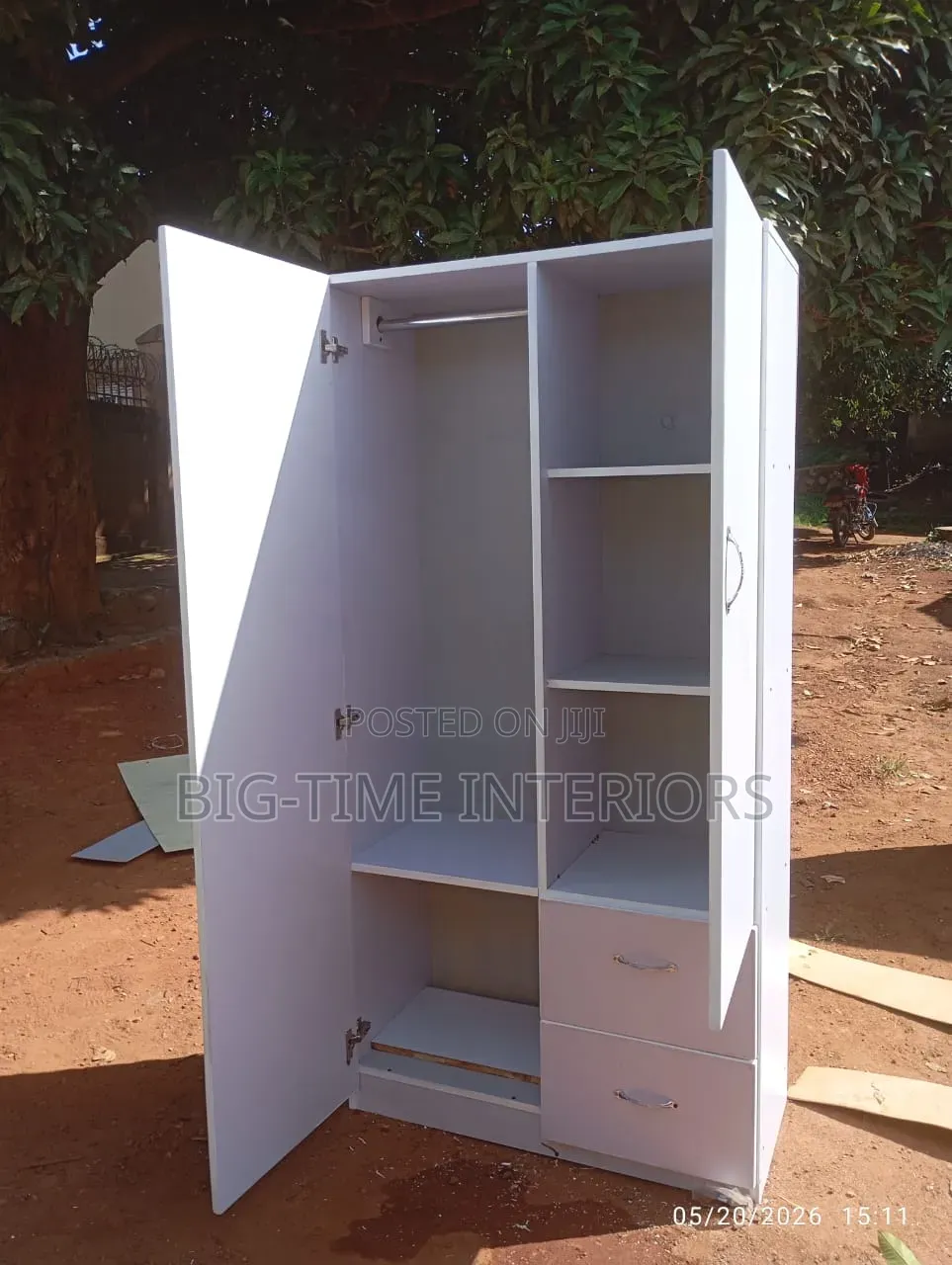 Portable White Double Door Wardrobe