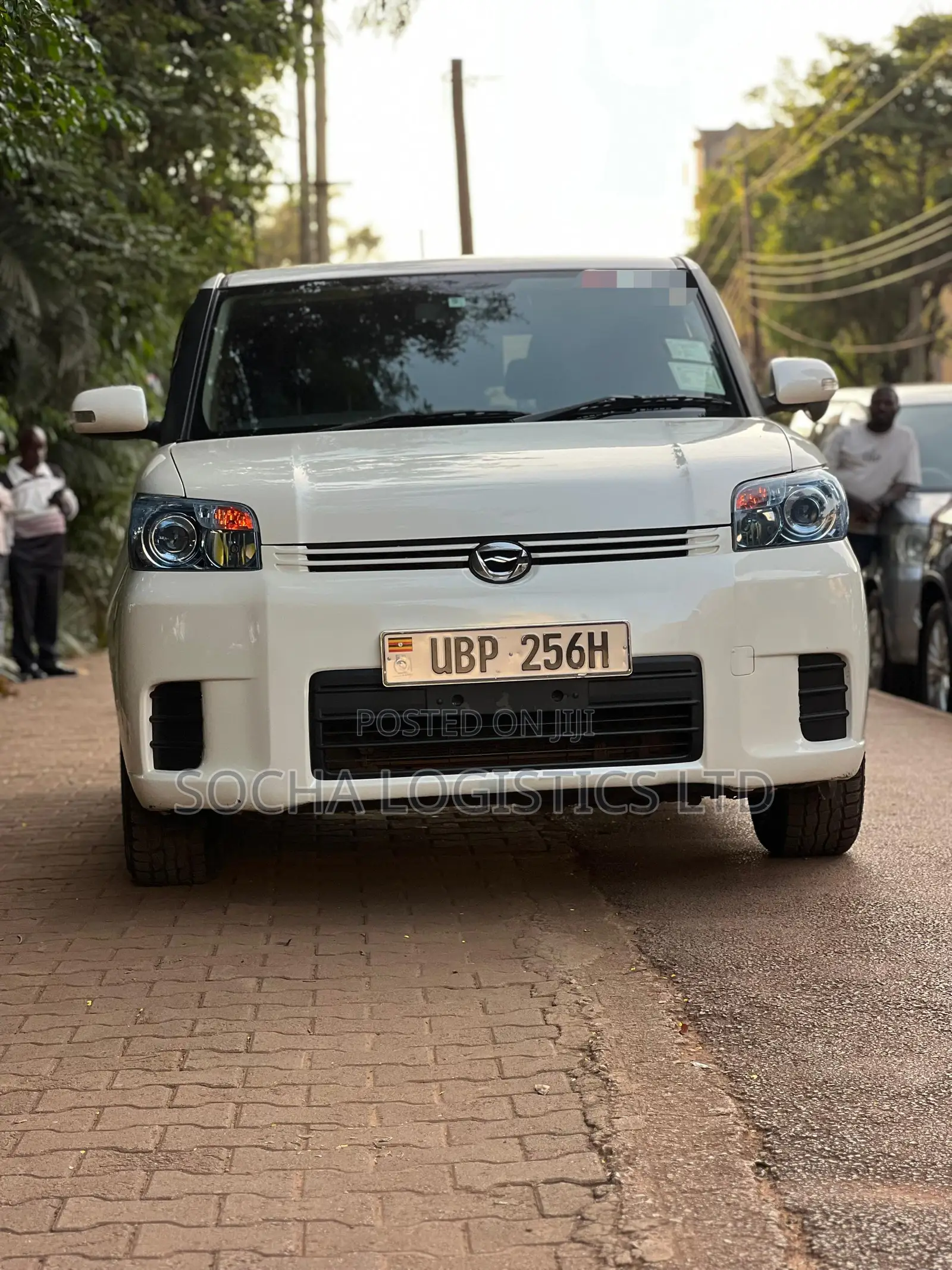 Toyota Corolla Rumion 2009 White