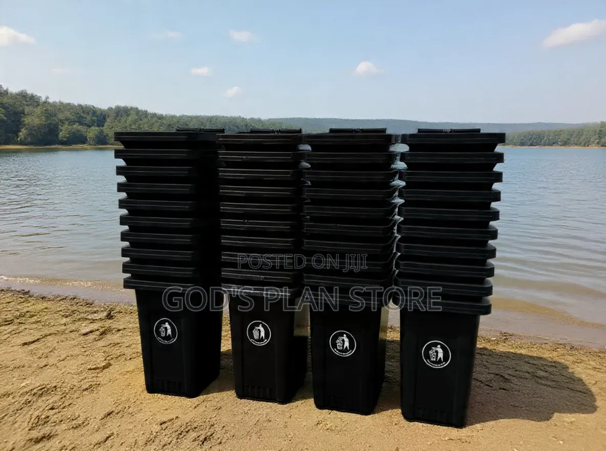 Heavy Wheels 120litres Plastic Dust Bins Plastic Dust Bins