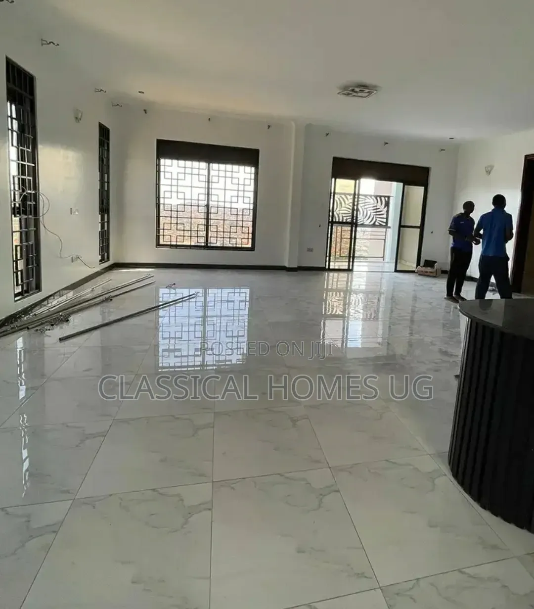 3bdrm Apartment in Lubowa Entebbe Road, Central Division for rent
