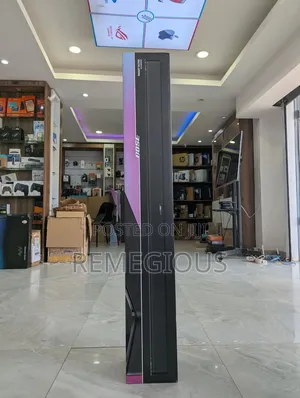 Bose Smart Ultra Soundbar and Bose Bass Module 700 Wireless Subwoofer.