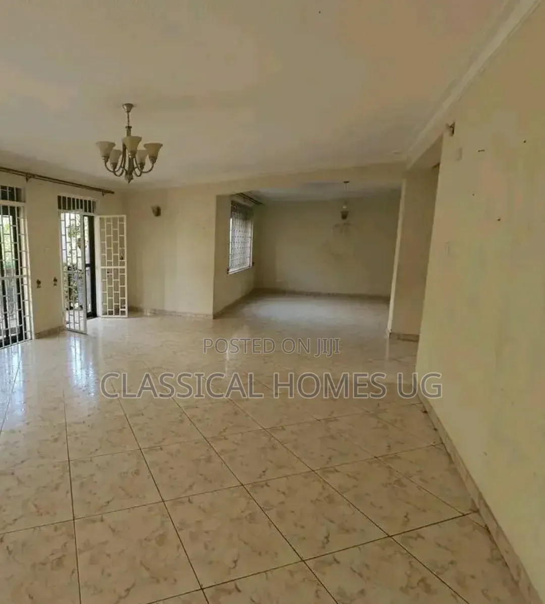 4bdrm Duplex in Kitintale, Central Division for rent