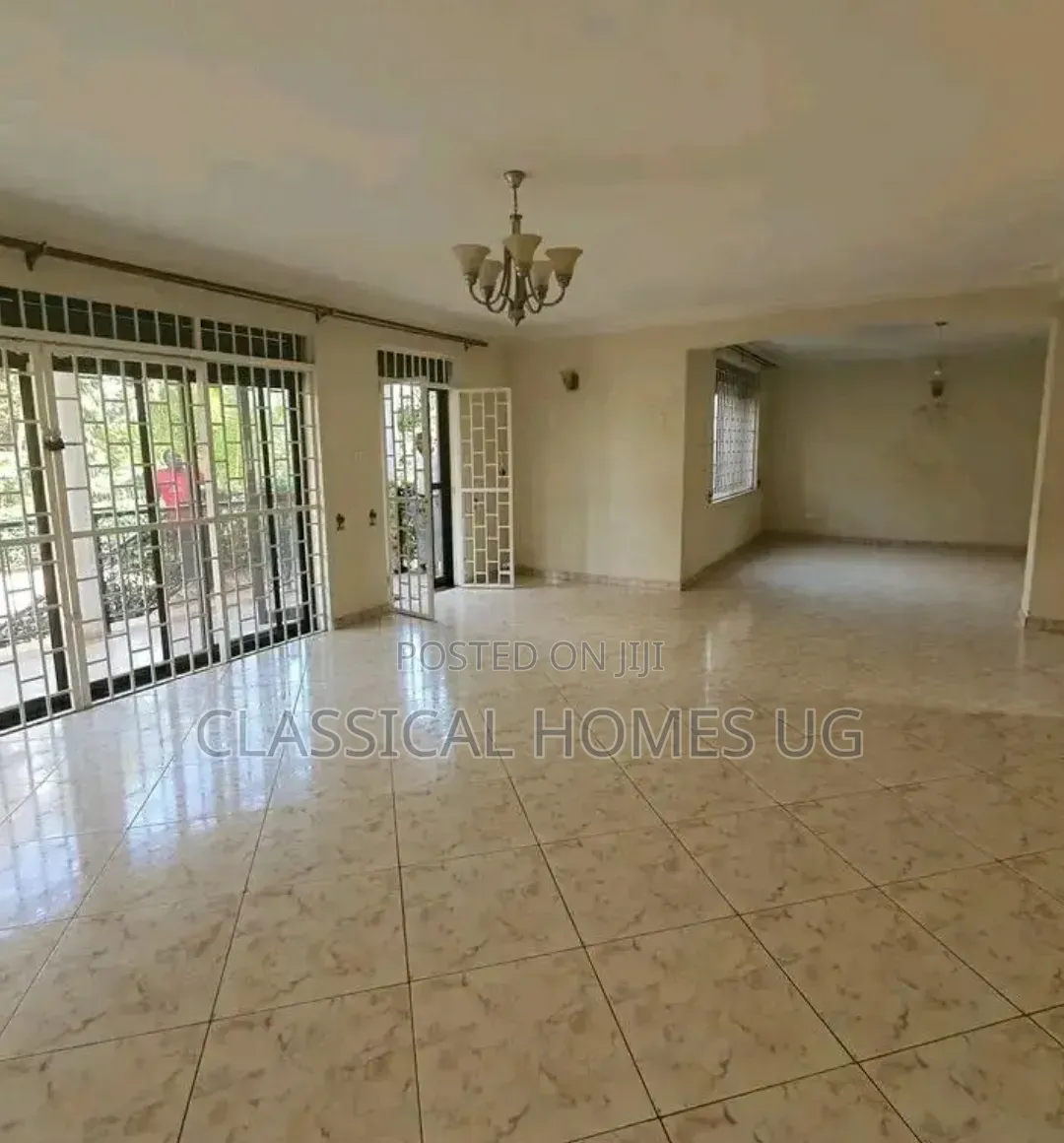 4bdrm Duplex in Kitintale, Central Division for rent