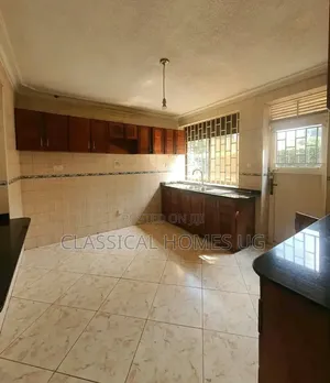 4bdrm Duplex in Kitintale, Central Division for rent