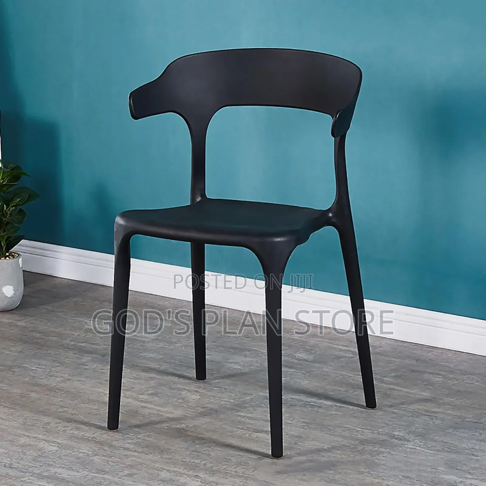 Hostels/Resort Plastic Chairs Plastic Chairs